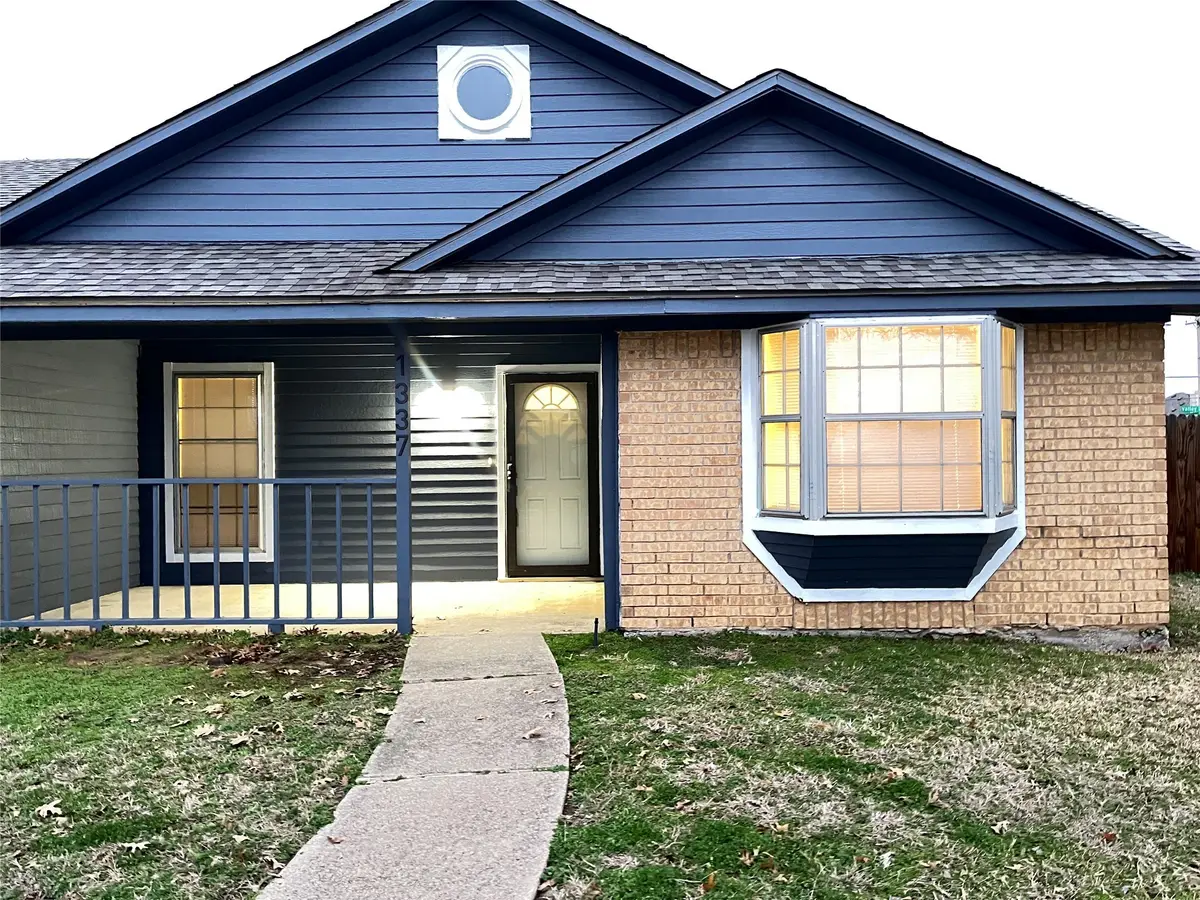 1337 Woodhill Drive, Lewisville, TX 75067 - #1