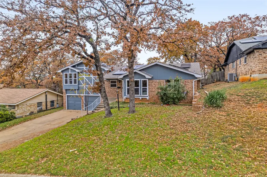 7521 Yolanda Drive, Fort Worth, TX 76112 - Image #3