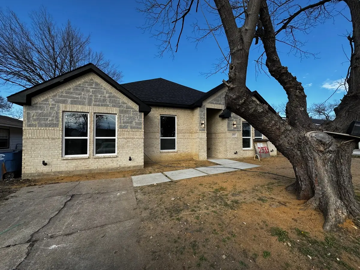 2533 Jonesboro Avenue, Dallas, TX 75228 - Image #1