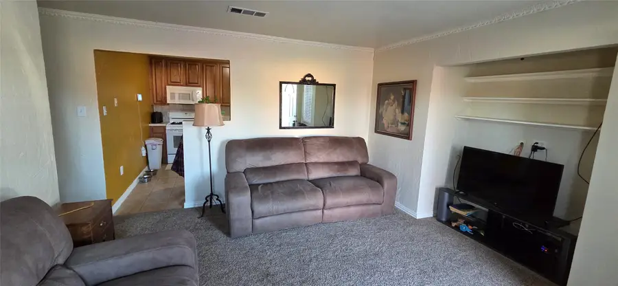 1348 E Anthony Street, Fort Worth, TX 76115 - Image #3