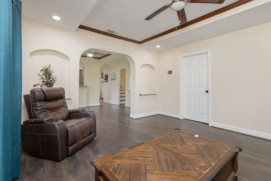 1110 N Catherine Street, Terrell, TX 75160 - #3