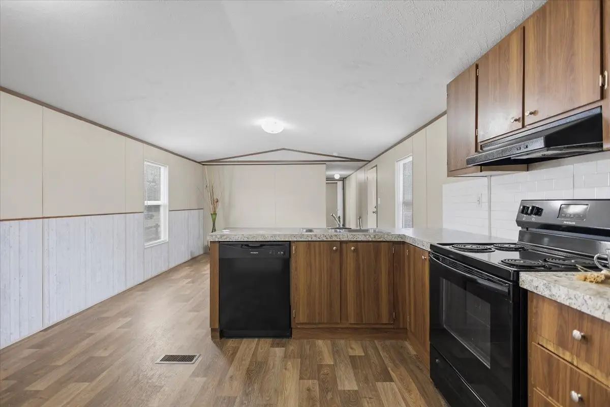 307 Saint Joseph Street, Athens, TX 75751 - #1