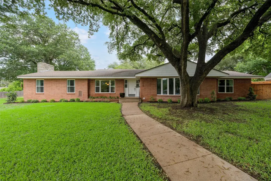 2625 Old Oaks Drive, Waco, TX 76710 - Image #3