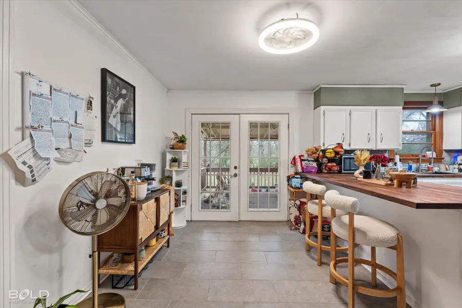 305 Greenwood Street, Mooringsport, LA 71060 - #2