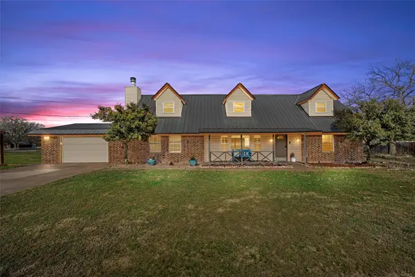 398 Bluebonnett Lane, Lorena, TX 76655