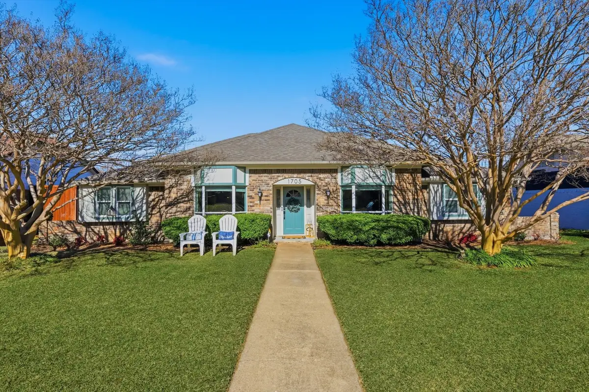 1705 Mayflower Drive, Richardson, TX 75081 - Image #1