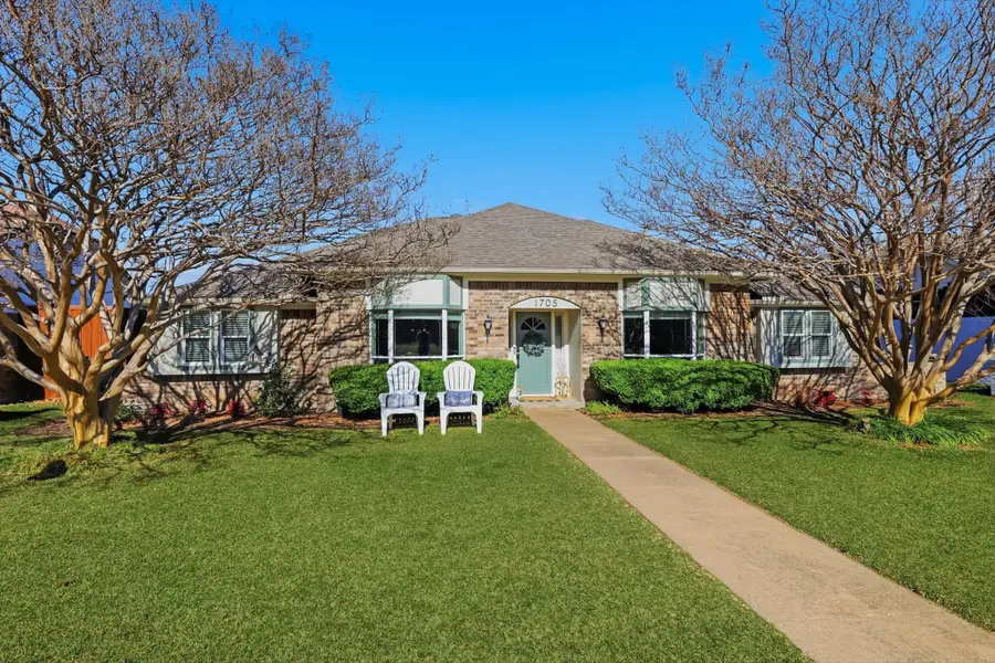 1705 Mayflower Drive, Richardson, TX 75081 - Image #3