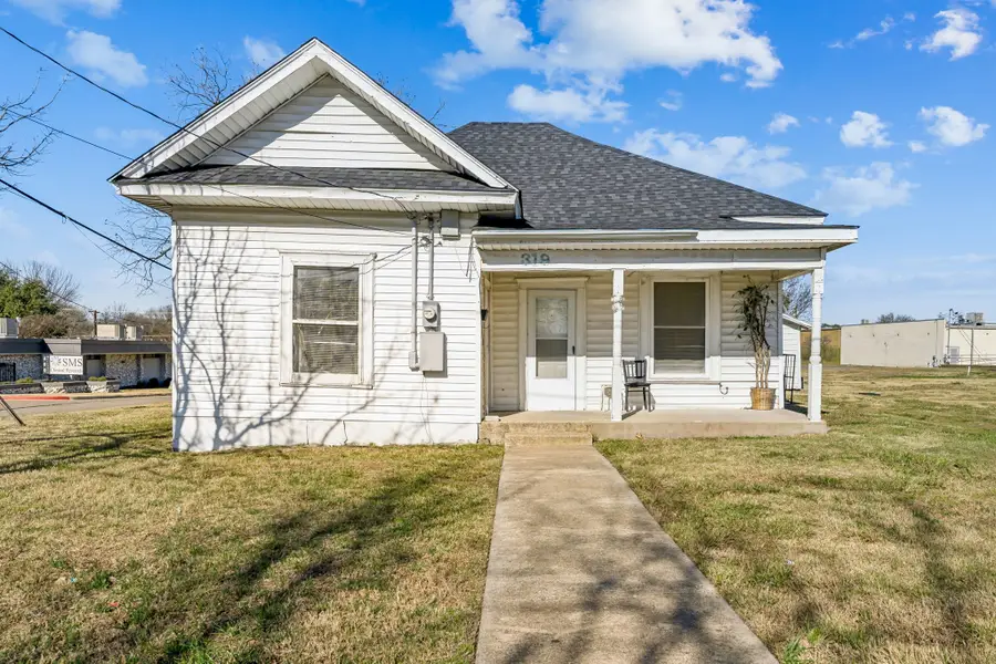 319 Mckinney Street, Mesquite, TX 75149 - #2