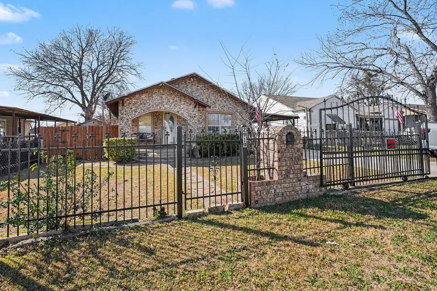 2919 NW 23rd Street, Fort Worth, TX 76106 - Image #2