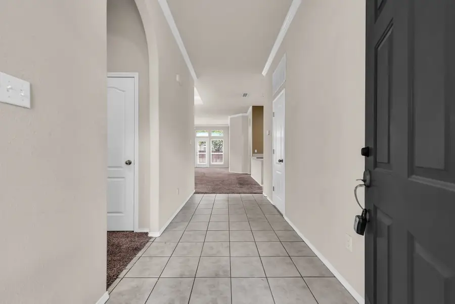 6501 Stockton Drive, Fort Worth, TX 76132 - #2