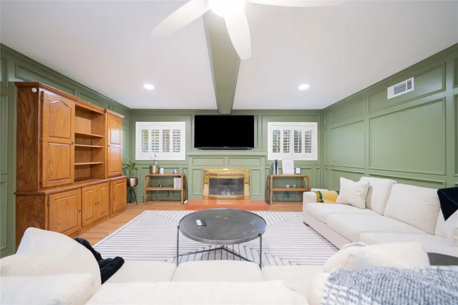 1900 W Hoyt Drive, Longview, TX 75601 - Image #2