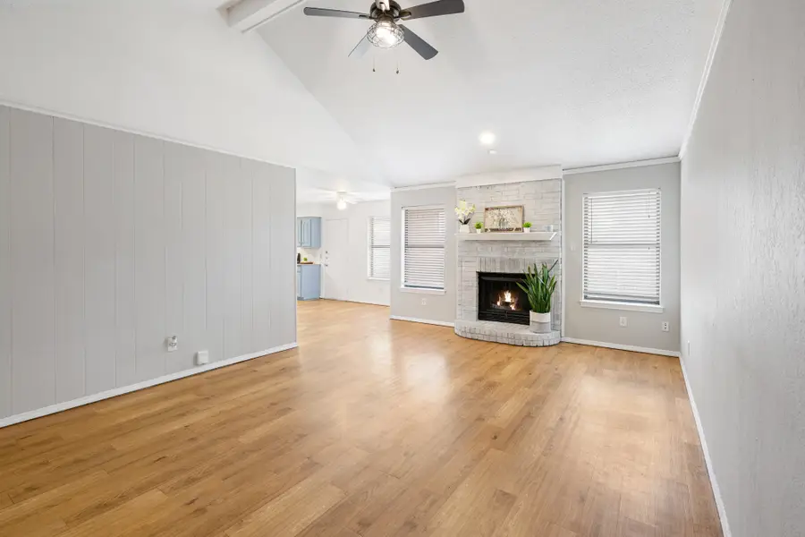 602 Hillside Drive, Kennedale, TX 76060 - #2