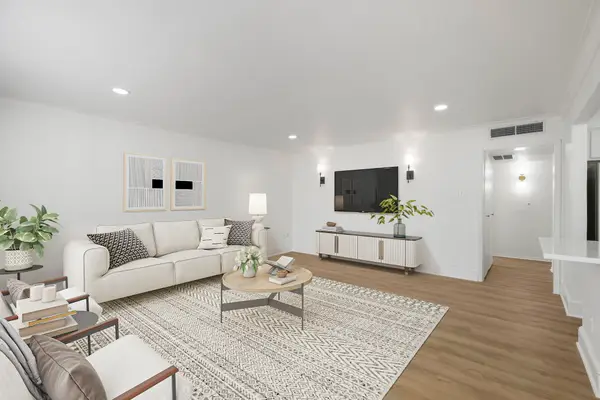 5917 E University Boulevard #215, Dallas, TX 75206