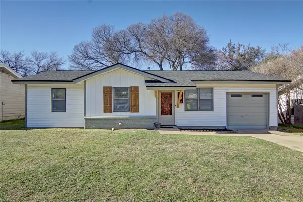314 Live Oak Lane, Weatherford, TX 76086
