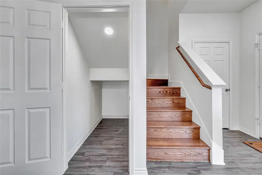 1719 St Louis Avenue, Fort Worth, TX 76110 - Image #2