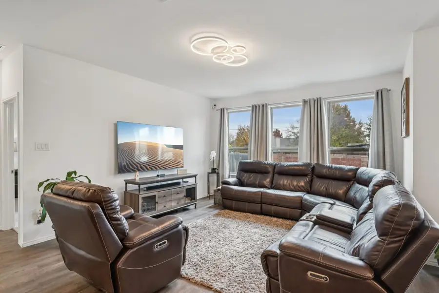 5904 Dolores Place, Denton, TX 76208 - Image #3