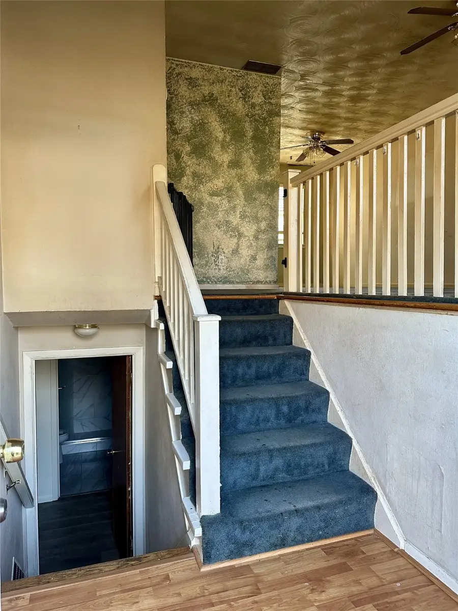 206 Senter Valley Road, Irving, TX 75060 - Image #2