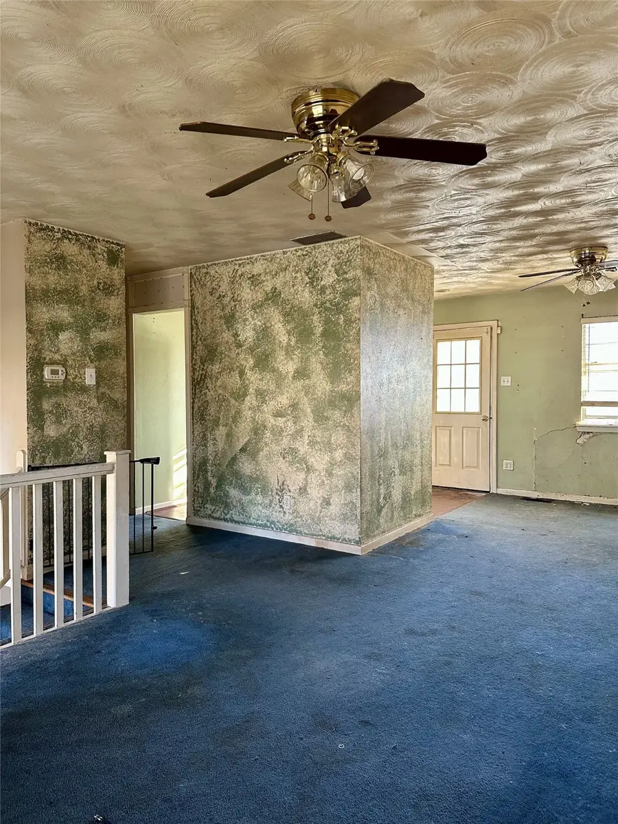 206 Senter Valley Road, Irving, TX 75060 - Image #3