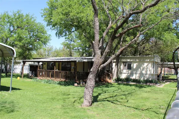 4500 Iroquois Drive, May, TX 76857