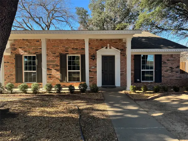 1116 Willowcreek Road, Cleburne, TX 76033