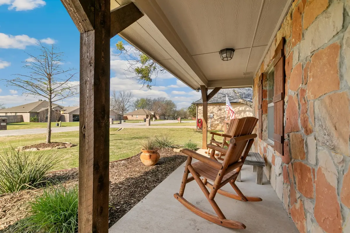 1207 Mary Ann Court, Tioga, TX 76271 - #1