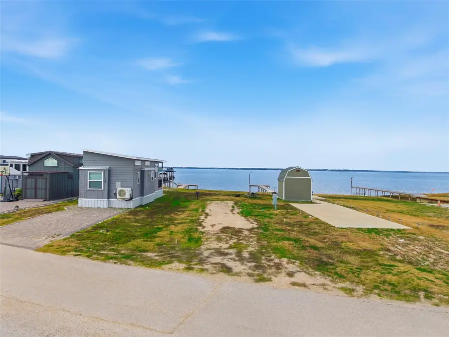 5224 Waterfront Road, Kerens, TX 75144 - #2