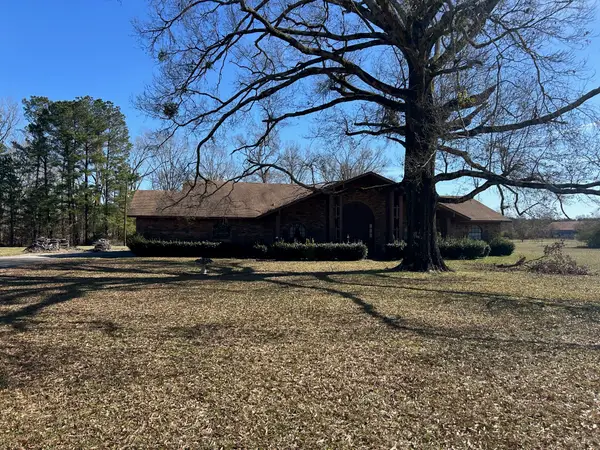 13695 Four Forks, Keithville, LA 71047