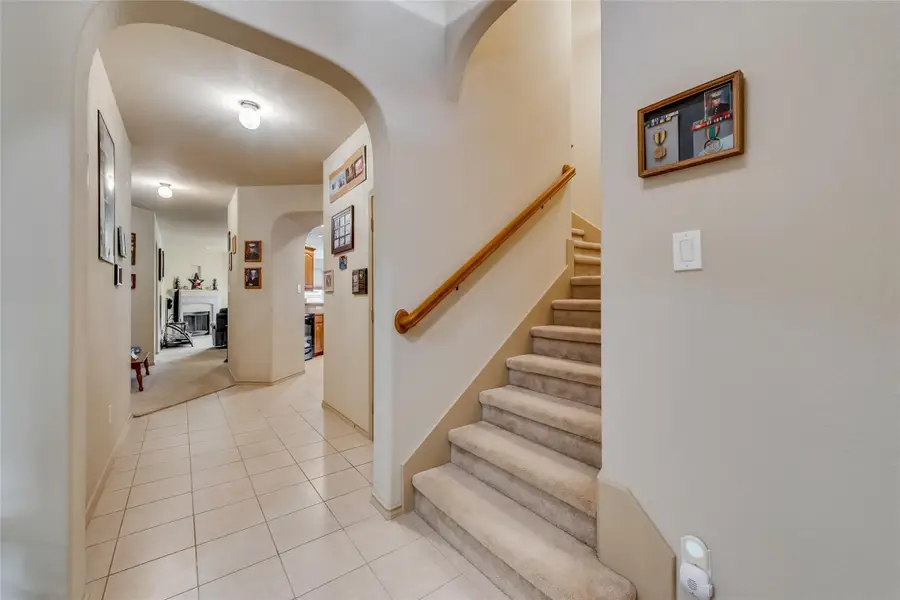 10928 Hawks Landing Road, Fort Worth, TX 76052 - Image #2