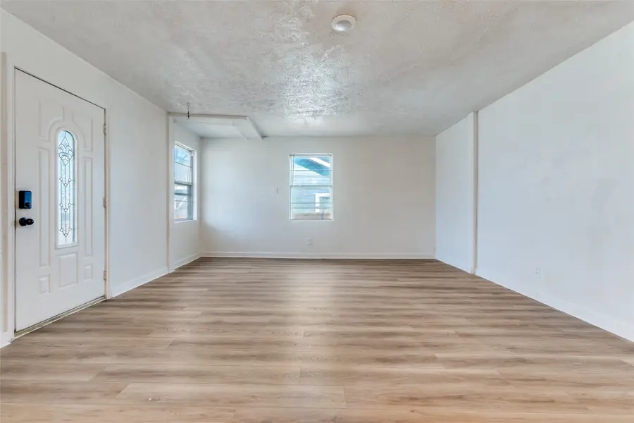 3455 Kellogg Avenue, Dallas, TX 75216 - #3