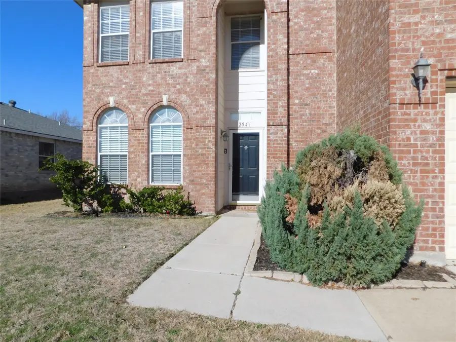 2041 Apple Drive, Little Elm, TX 75068 - Image #3