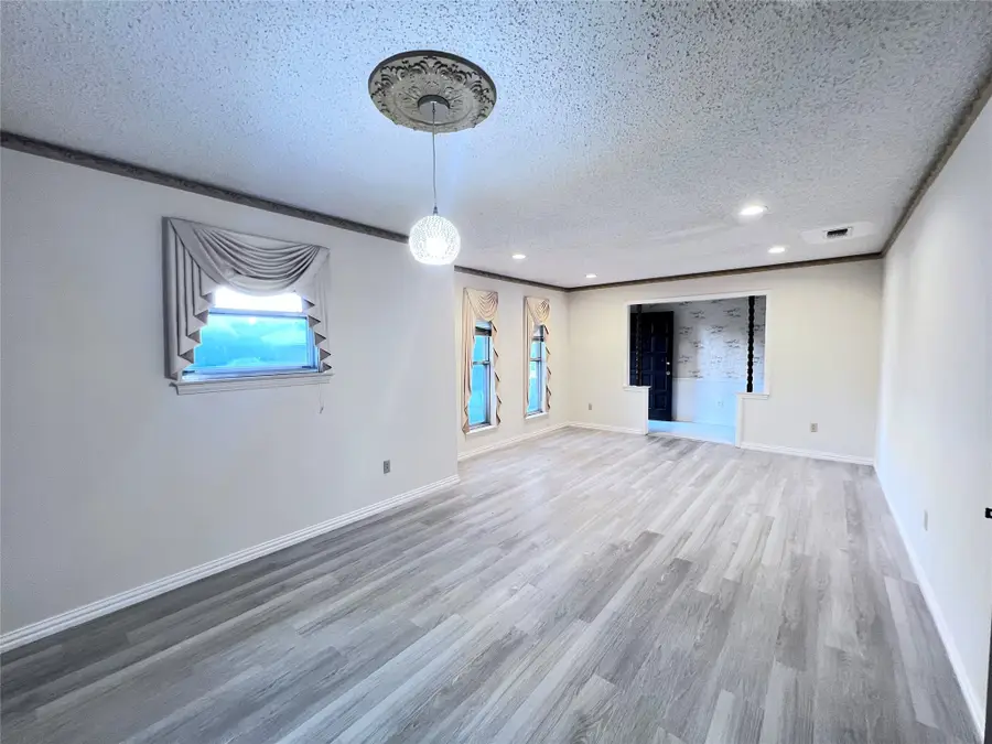 1804 University Drive, Richardson, TX 75081 - Image #3