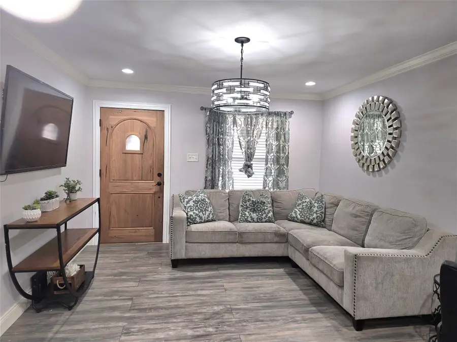 440 Vernet Street, Richardson, TX 75080 - Image #2