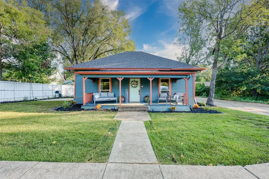 809 W Lamar Street, McKinney, TX 75069 - #2