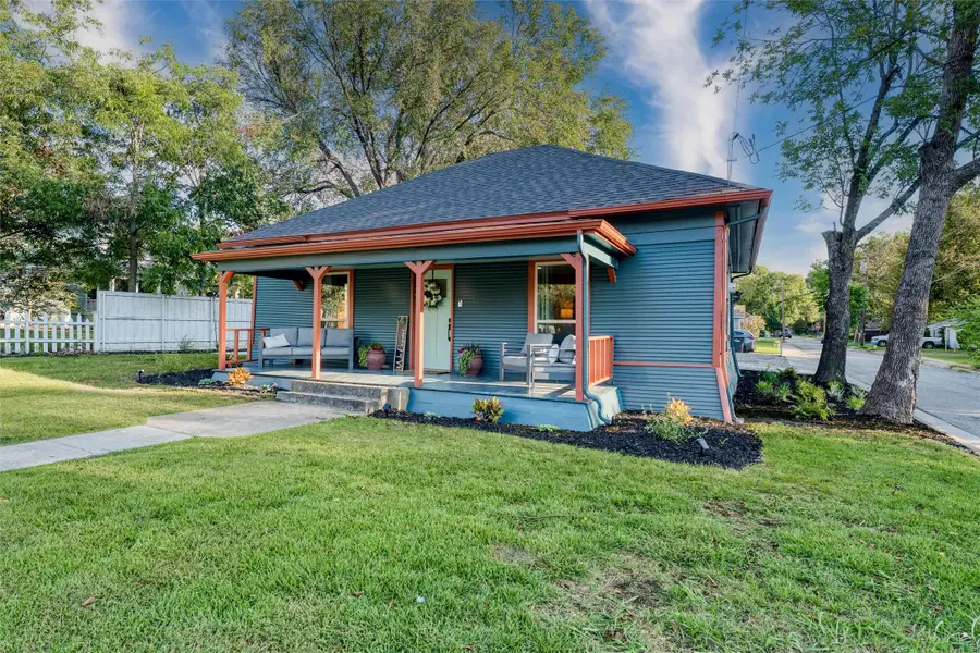 809 W Lamar Street, McKinney, TX 75069 - #3