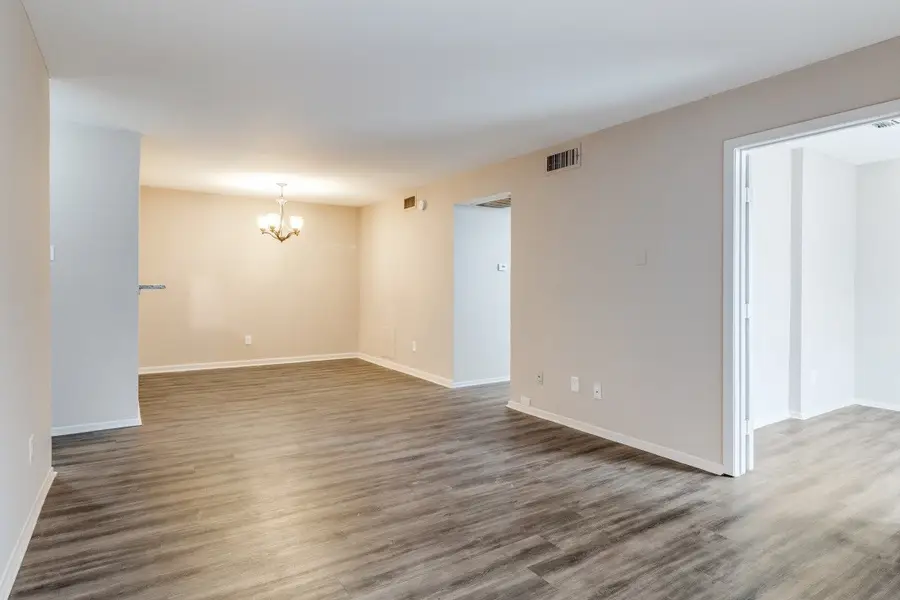 8110 Skillman Street #2019, Dallas, TX 75231 - Image #2