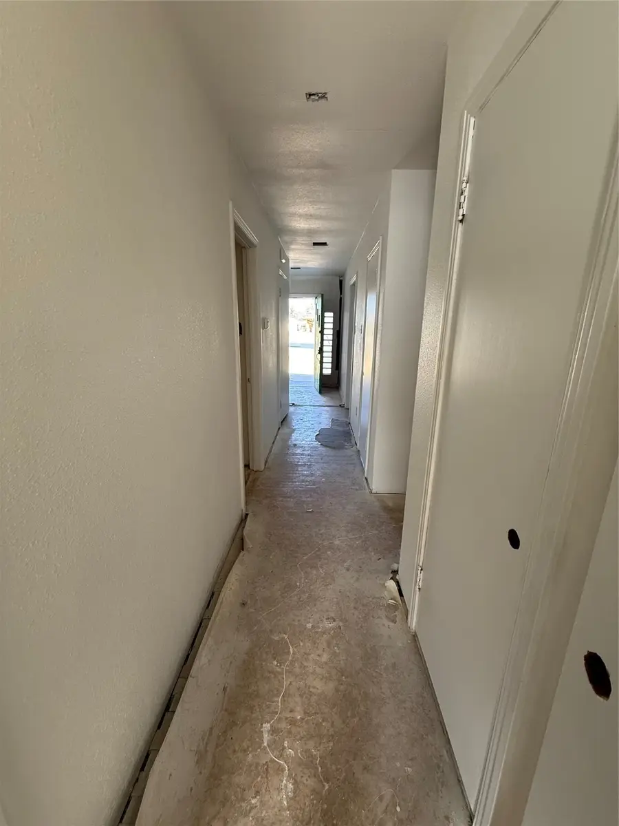 605 Hinton Street, Grand Prairie, TX 75050 - Image #3