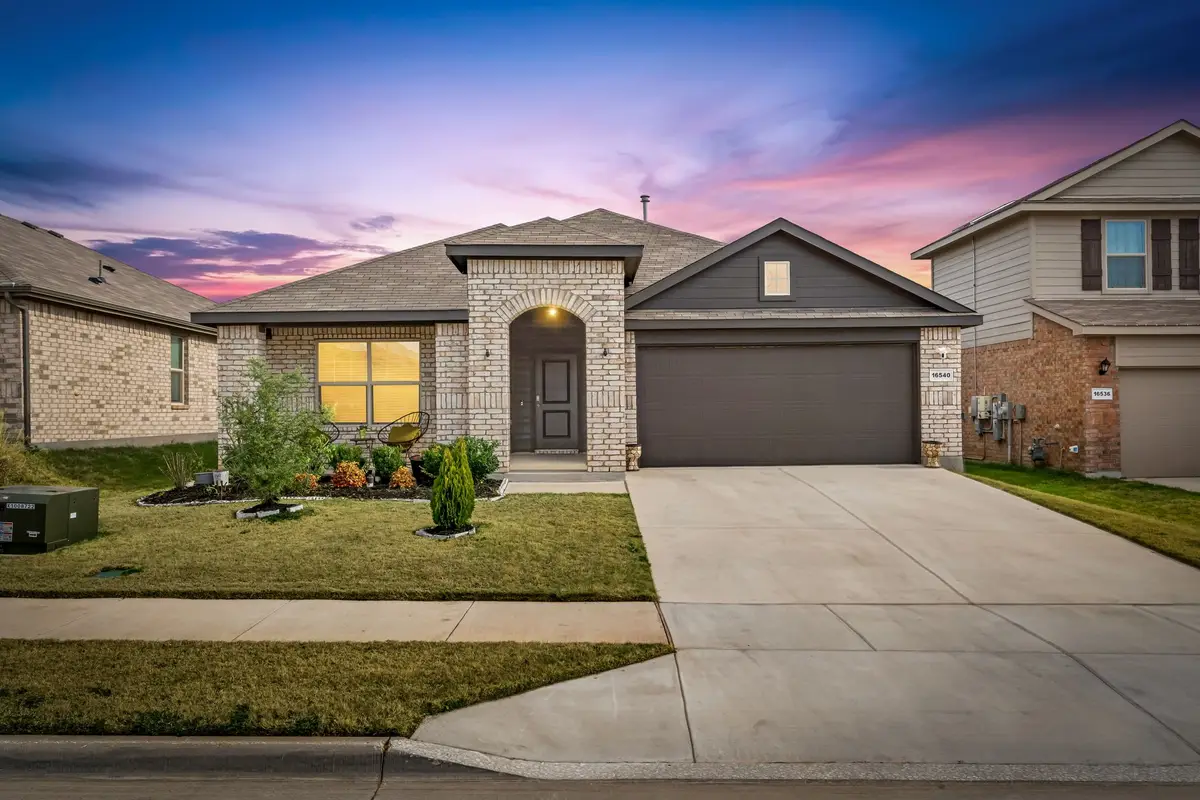 16540 Milwaukee Street, Justin, TX 76247 - Image #1