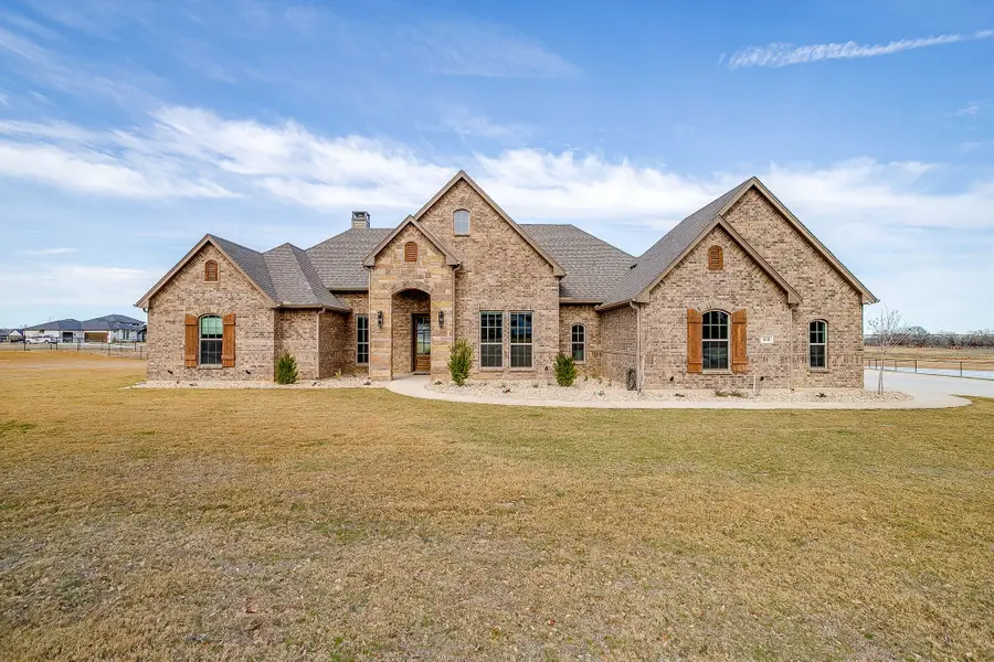 460 Royal Santana Run, Weatherford, TX 76087 - Image #3