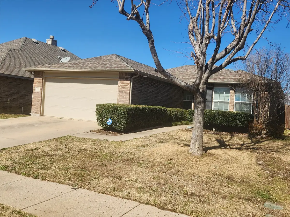 5620 Talons Crest Circle, Fort Worth, TX 76179 - #1