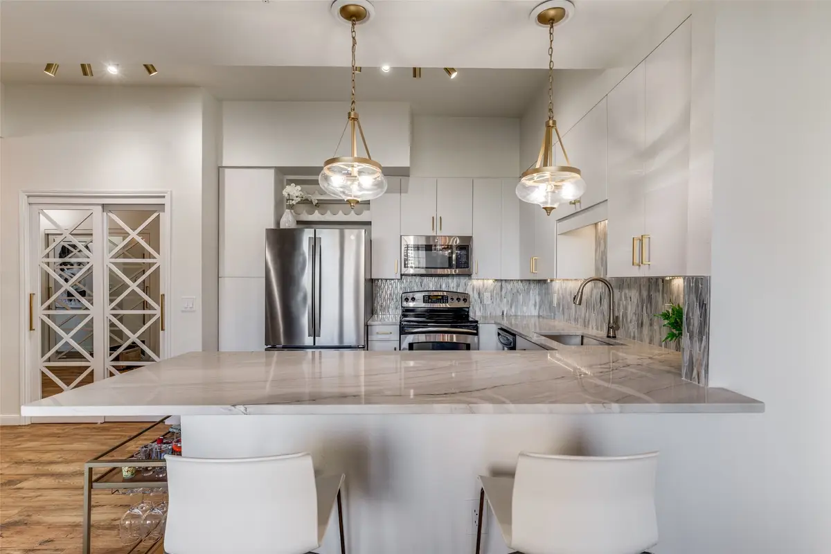 3225 Turtle Creek #719, Dallas, TX 75219 - Image #1