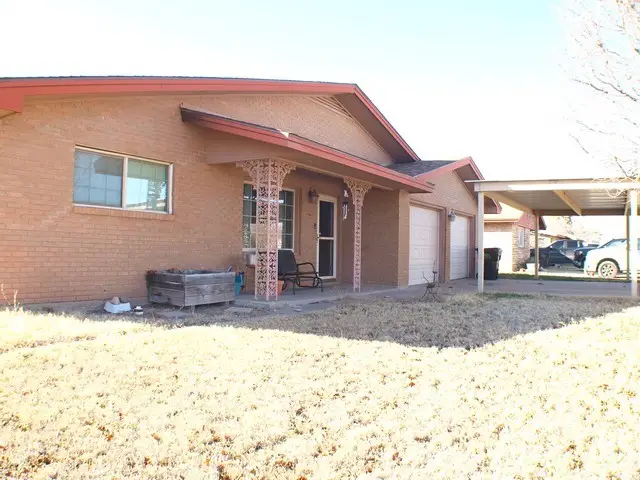 1016 Bois D Arc Street, Roscoe, TX 79545 - #2