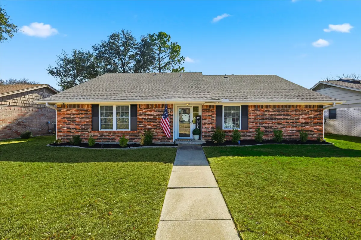 1309 River Oaks Drive, Flower Mound, TX 75028 - Image #1