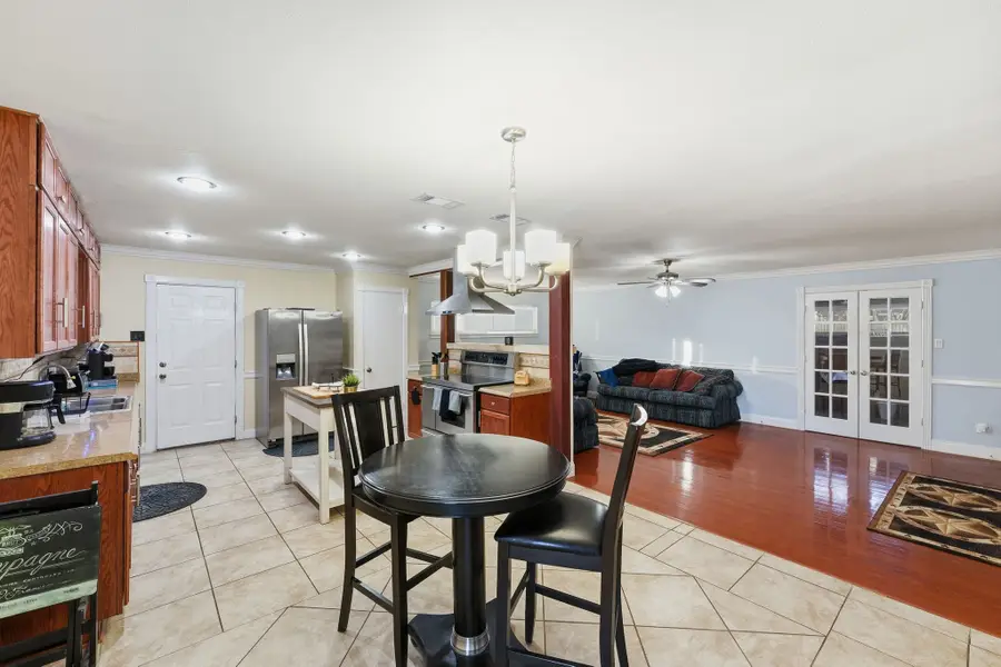 1809 James Street, Irving, TX 75061 - Image #3