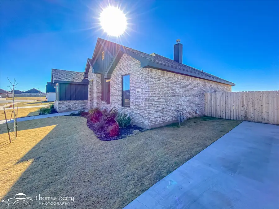 6818 Windmill Grass Lane, Abilene, TX 79606 - Image #3