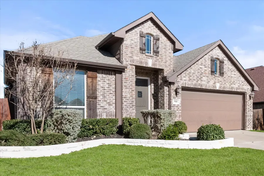 910 Rockcress Drive, Mansfield, TX 76063 - Image #2