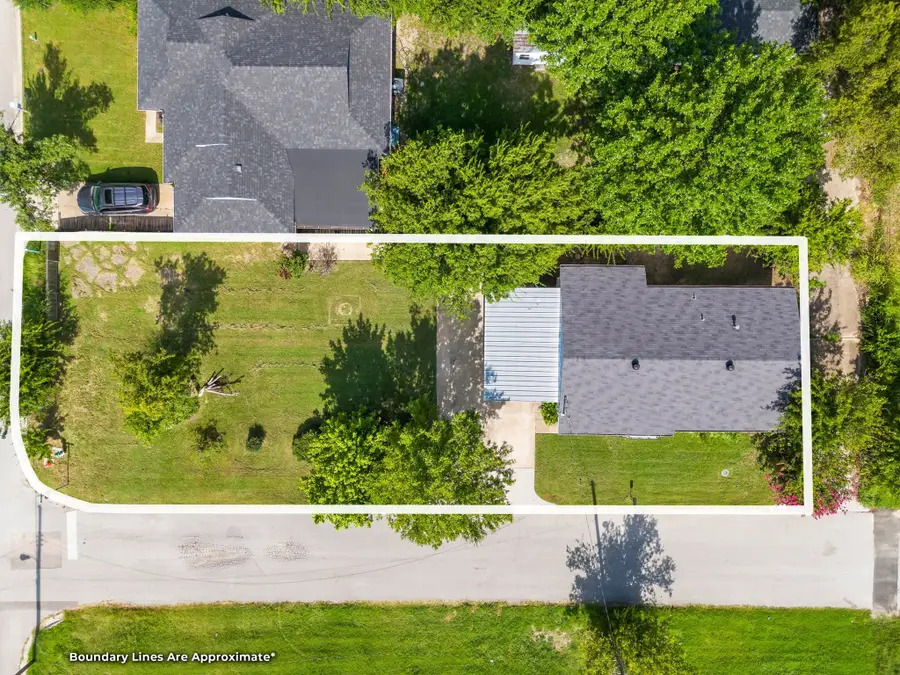 2512 Rainey Street, Greenville, TX 75401 - Image #2