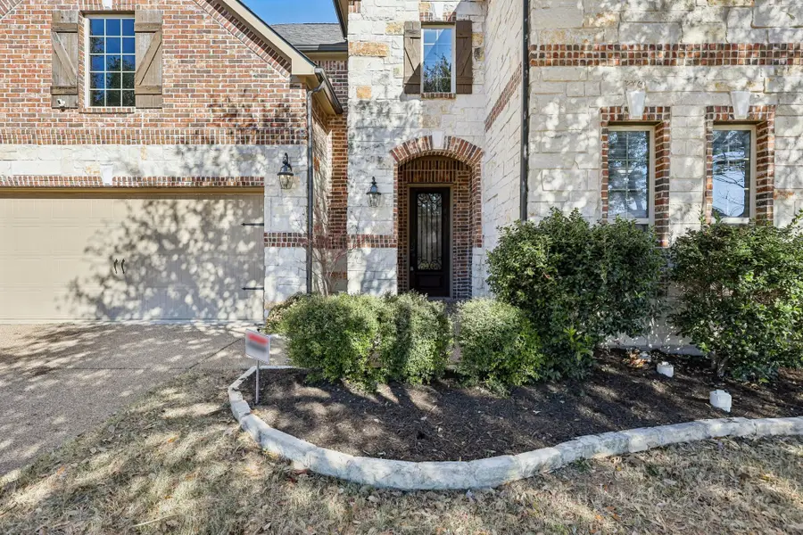 9848 Robinwoods Drive, Frisco, TX 75035 - Image #2