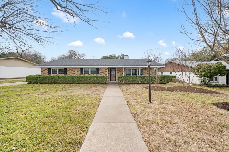 740 Wedgewood Drive, Woodway, TX 76712 - Image #2