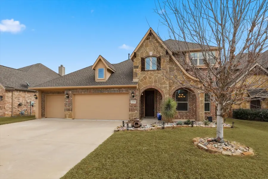 2739 Chimney Rock Road, Burleson, TX 76028 - #2