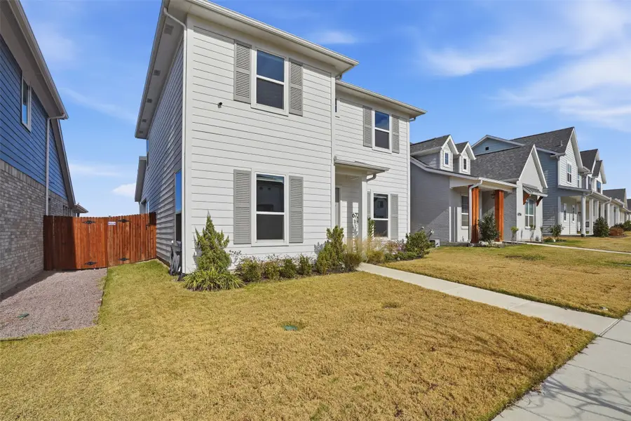 6712 Windfall Drive, Fort Worth, TX 76135 - Image #3